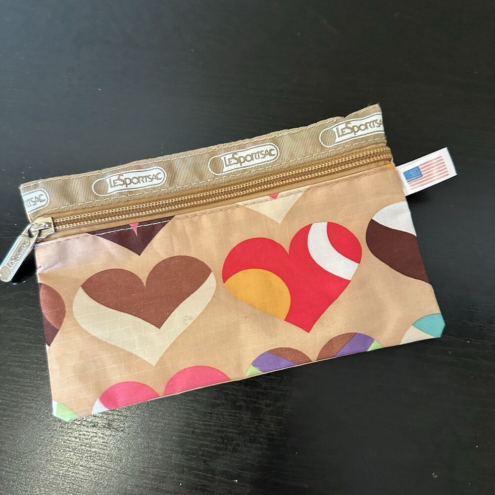 LeSportSac Cosmetic Pouch Wallet Bag Tan W/ Multi Colored Hearts